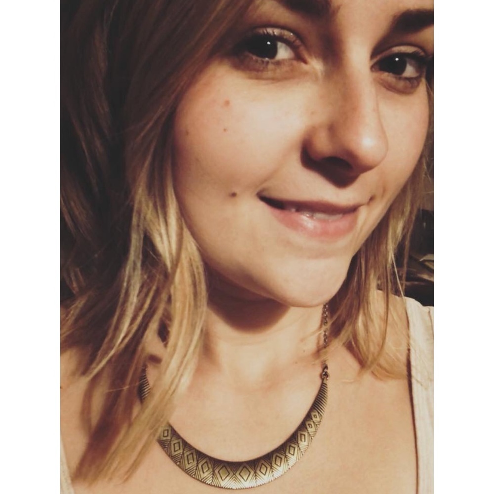 Meet your Posher, Sabrina